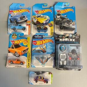 HOT WHEELS Assorted Lot HW Off-Road Ride-Ons Art Cars & Guardians & Roblox